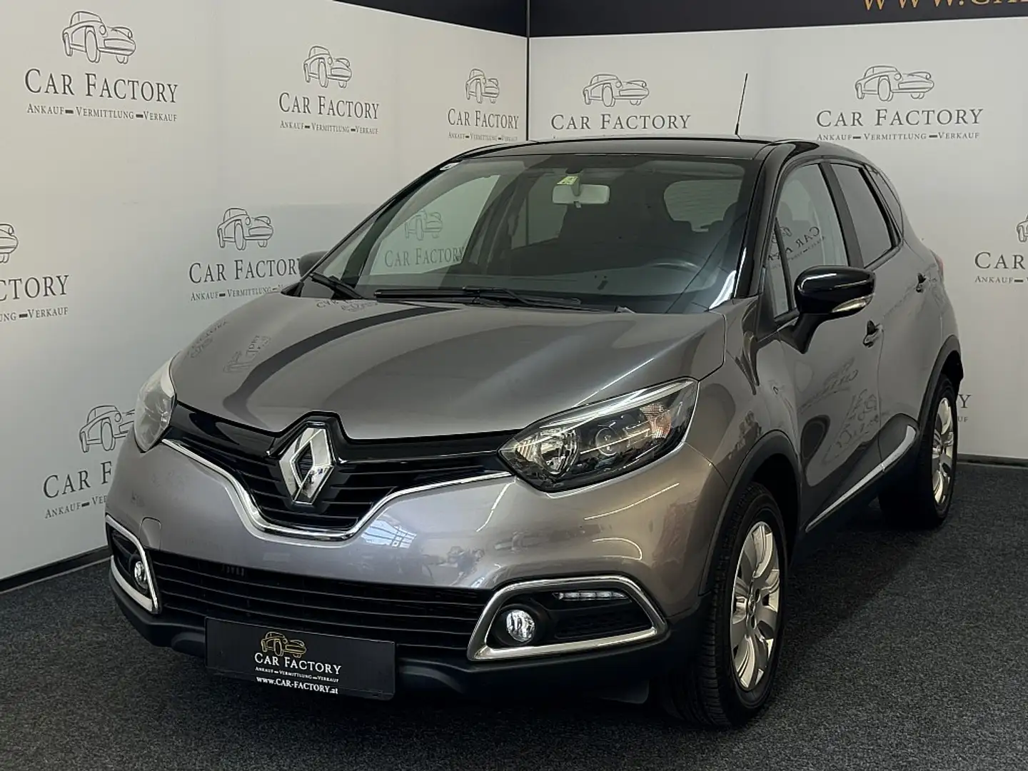 Renault Captur Expression ENERGY TCe 90 Grau - 1