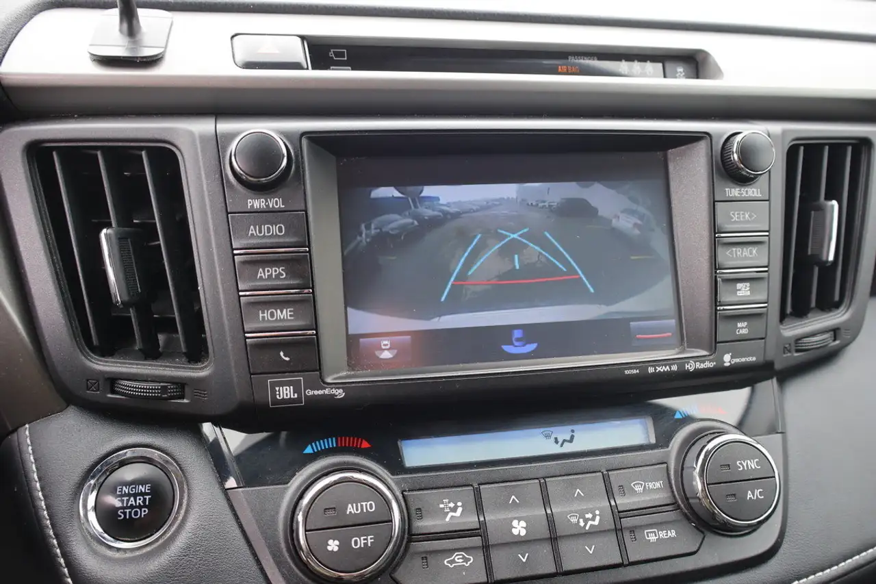 Toyota RAV 4 снимка Toyota RAV 4