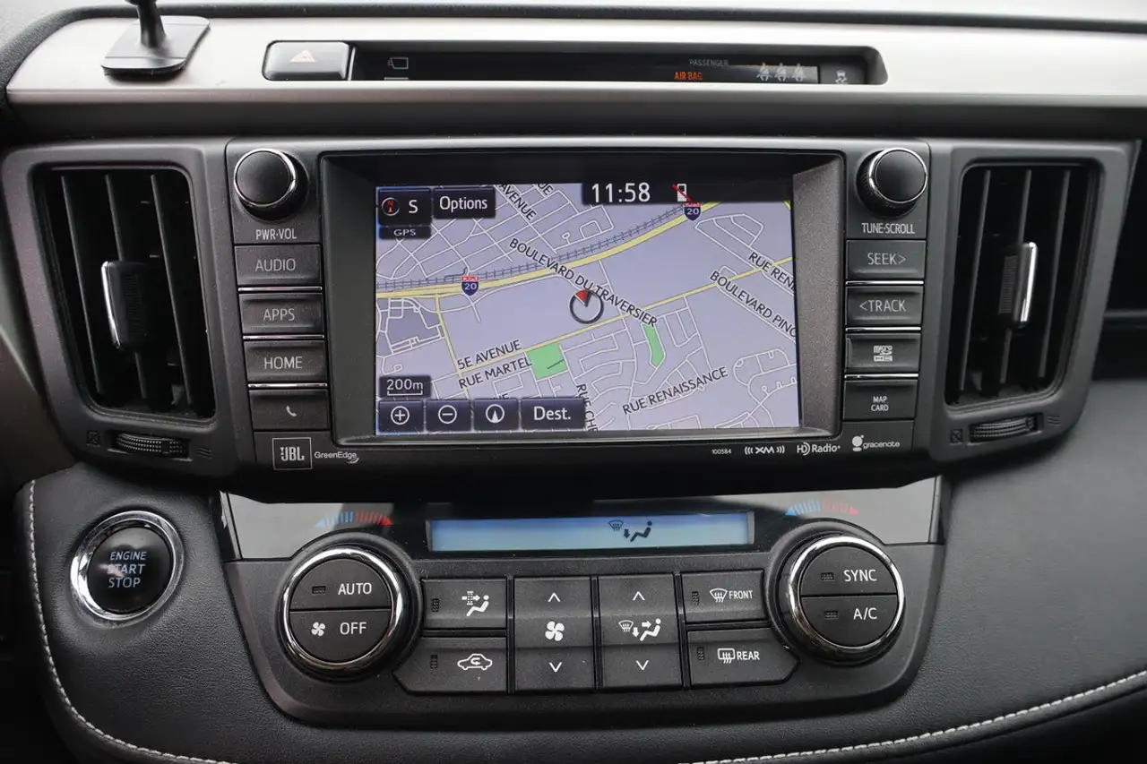 Toyota RAV 4 снимка Toyota RAV 4