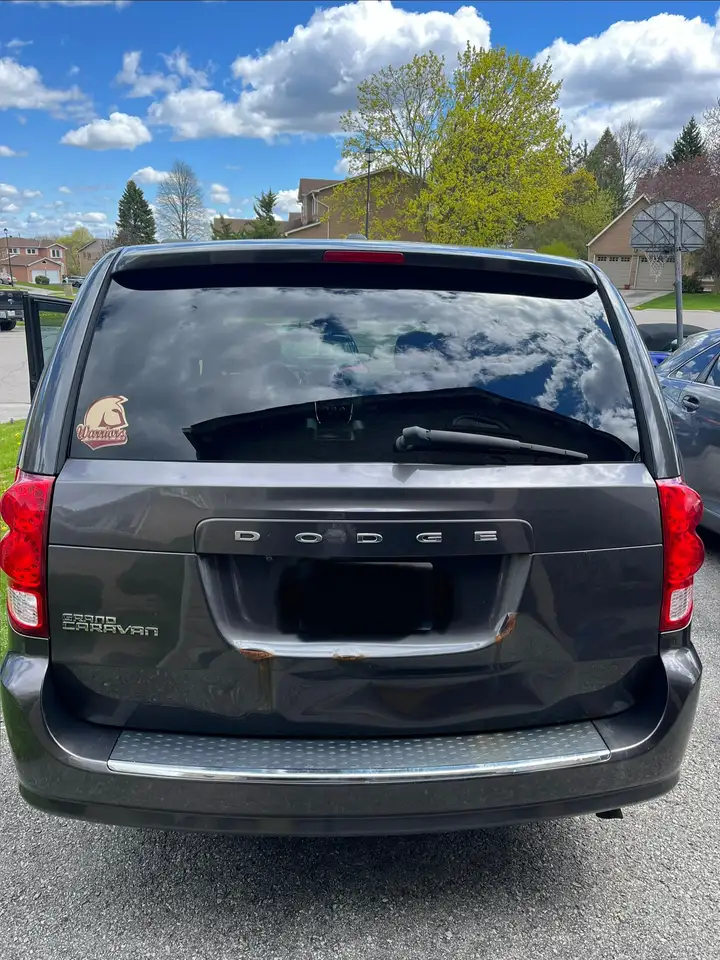 Dodge Caravan photo Dodge Caravan