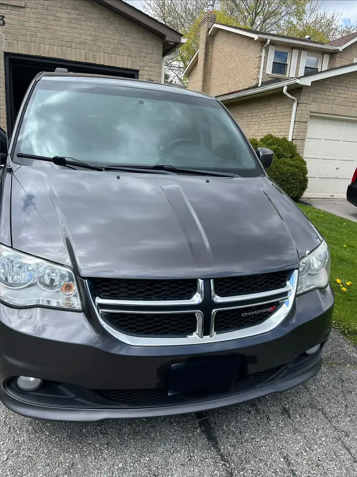 Dodge Caravan photo Dodge Caravan
