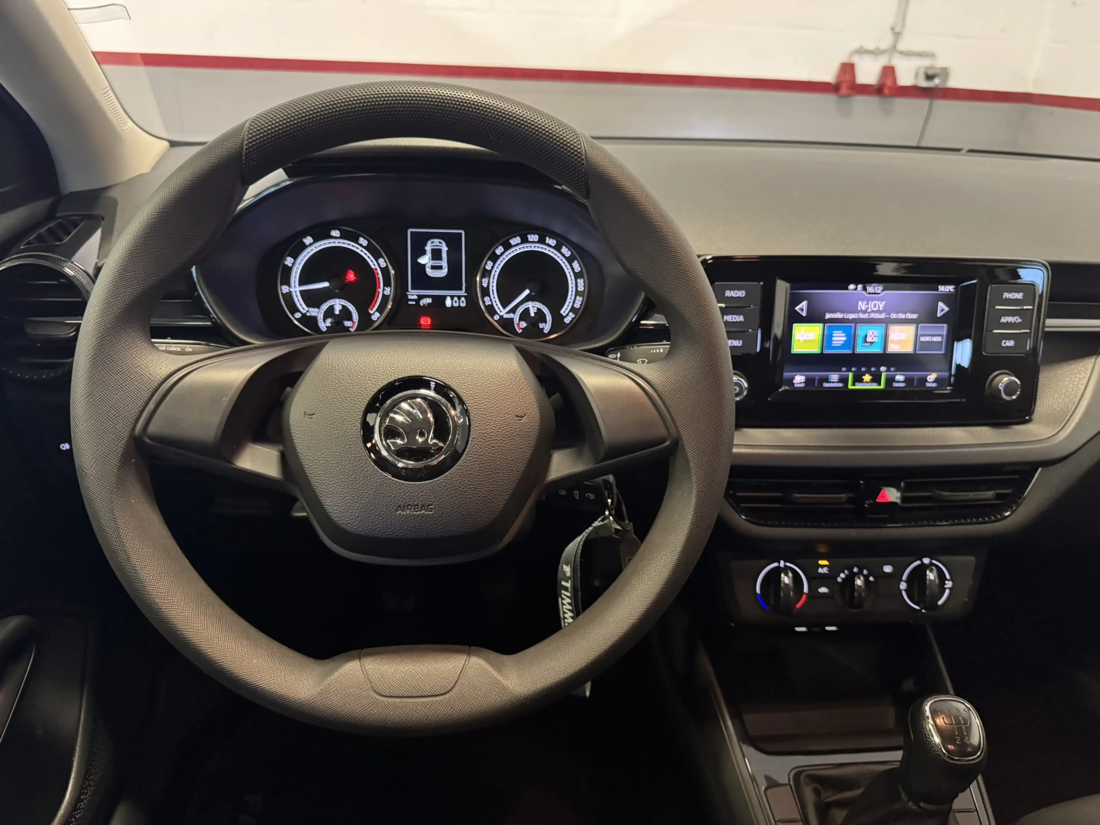 Skoda Fabia 1.0 Active LED DAB+ Bluetooth Lane-Assist — photo 13