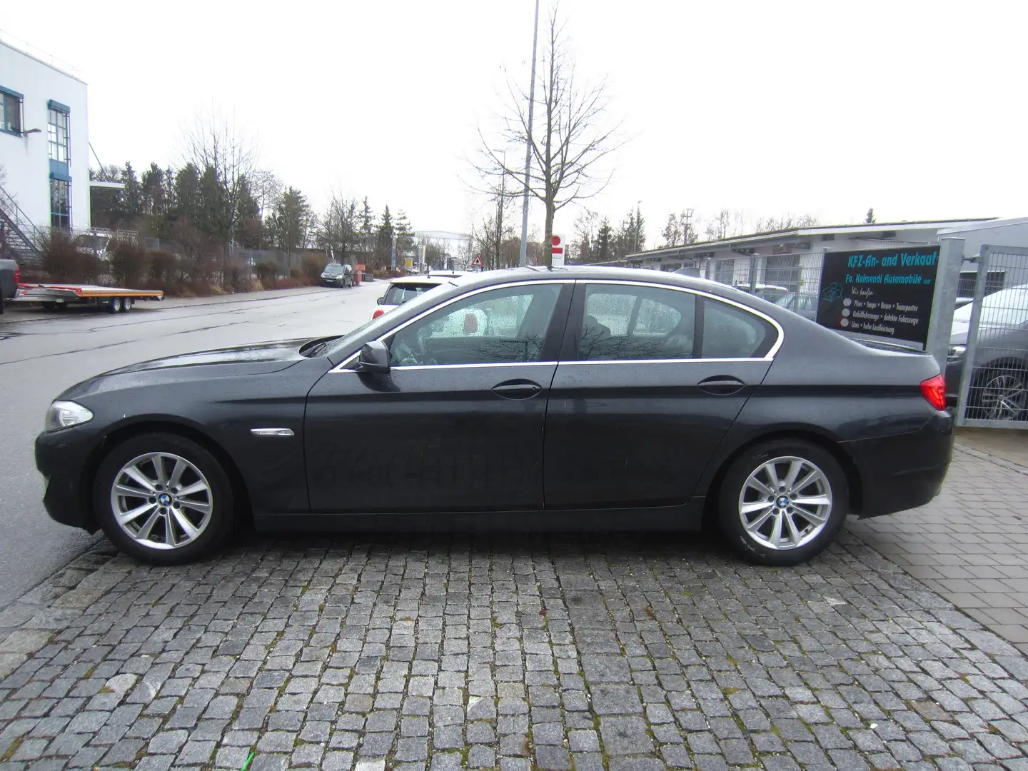 BMW 523 127.000KM- Verkauf nur an Händler oder Export Grijs - 1