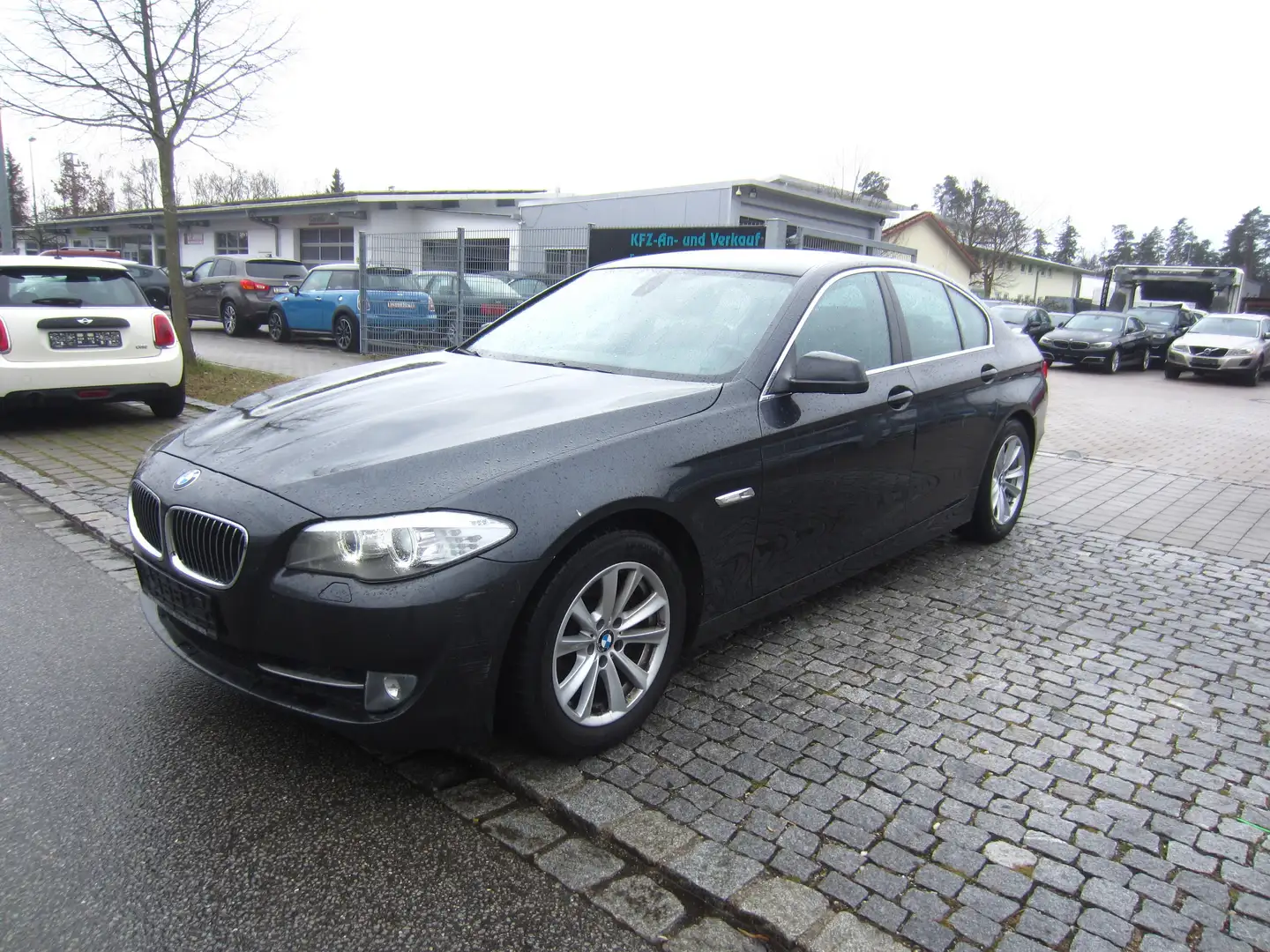 BMW 523 127.000KM- Verkauf nur an Händler oder Export Grijs - 2