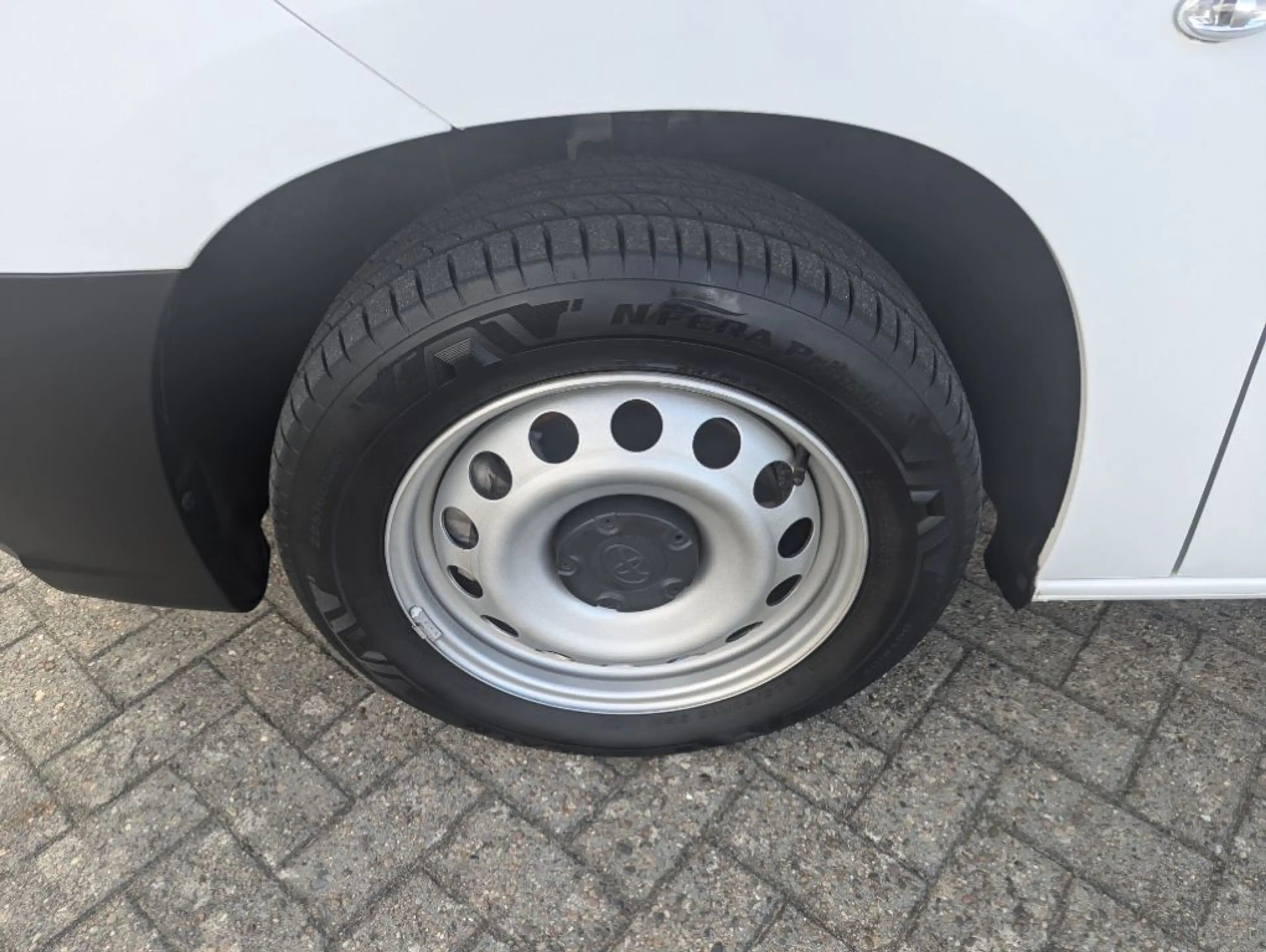 Toyota Proace City L2 1,5-l D-4D S&S Meister Navi — photo 7