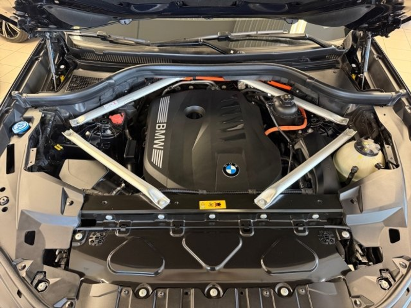 BMW X5 xDrive50e G05 XB1 — photo 15