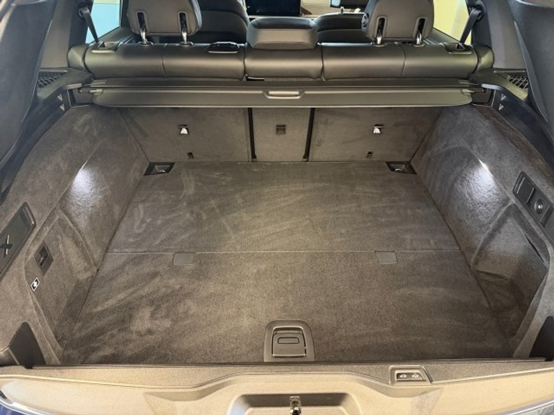 BMW X5 xDrive50e G05 XB1 — photo 13