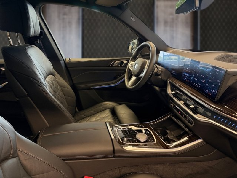 BMW X5 xDrive50e G05 XB1 — photo 11