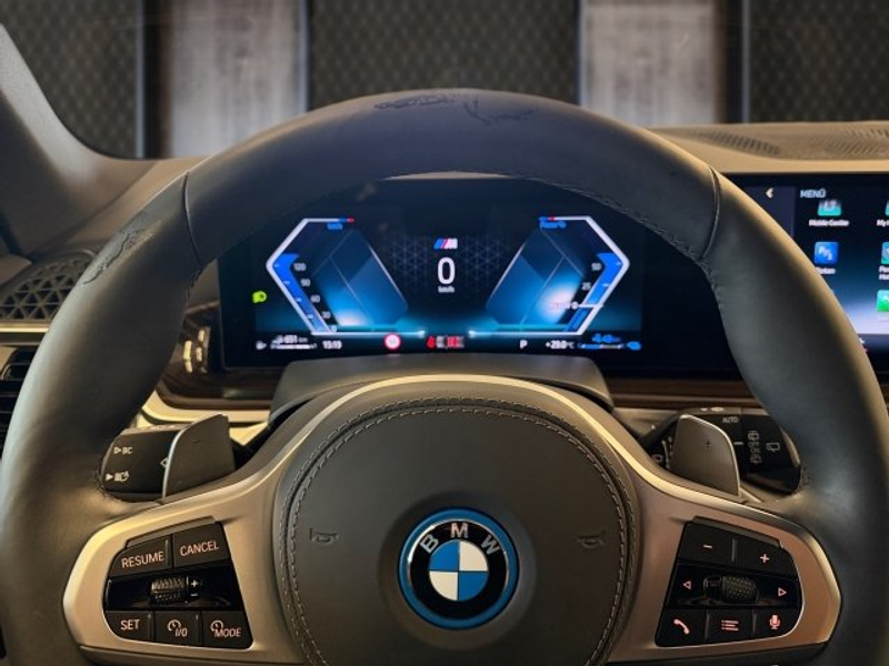 BMW X5 xDrive50e G05 XB1 — photo 10