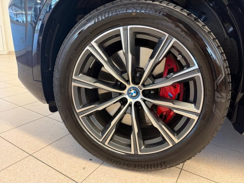 BMW X5 xDrive50e G05 XB1 — photo 8