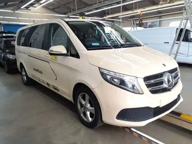 Mercedes-Benz V 250 d Taxi DISTR+*360*8-SITZE*INTI-LIGHT*LEDER