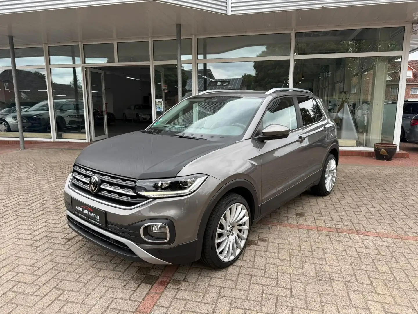 Volkswagen T-Cross Style *SERVICE NEU*TOP*AUTOMATIK Grau - 2