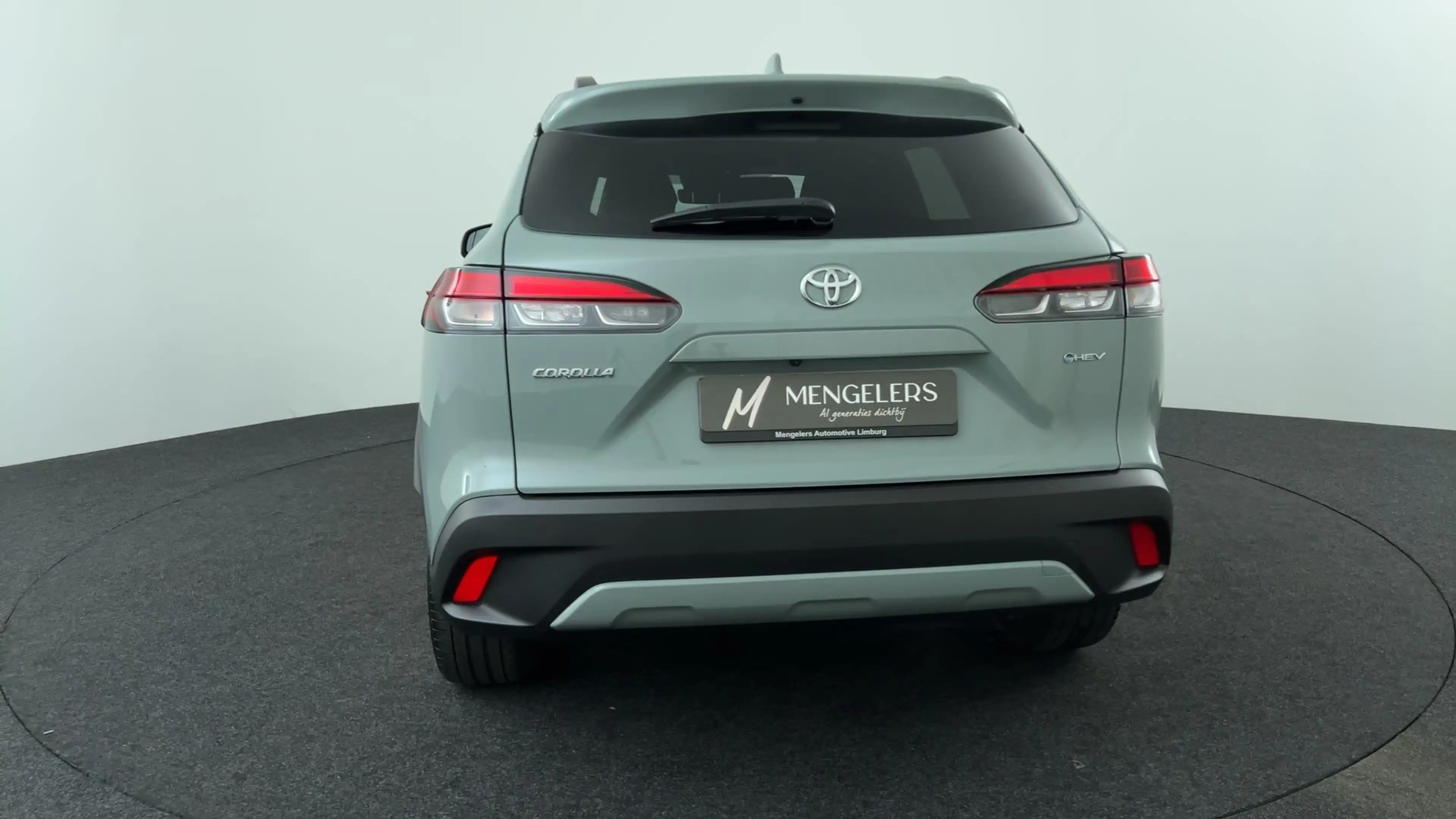 Toyota Corolla Cross Hybrid 140 Style — photo 4