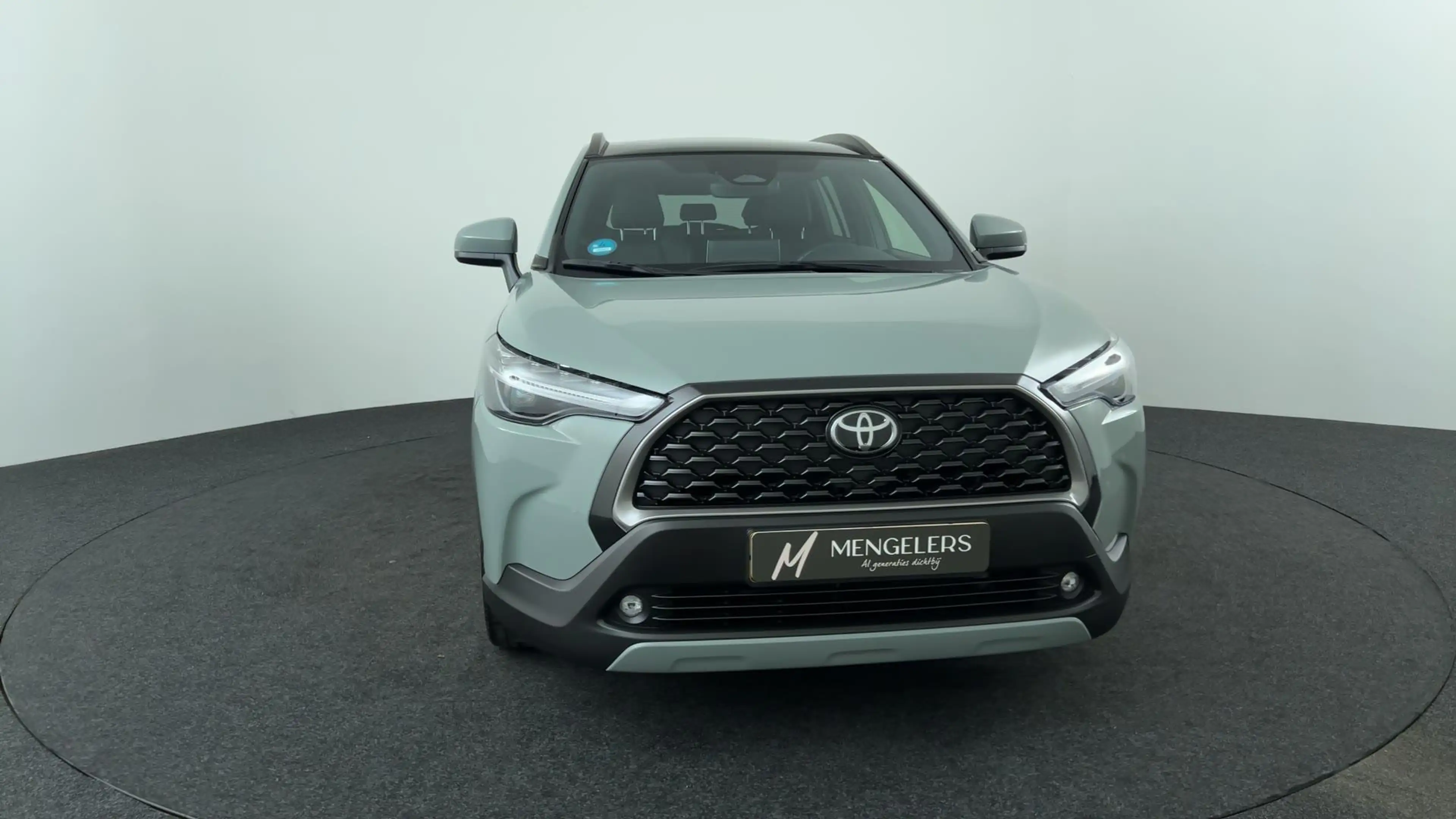 Toyota Corolla Cross Hybrid 140 Style — photo 8