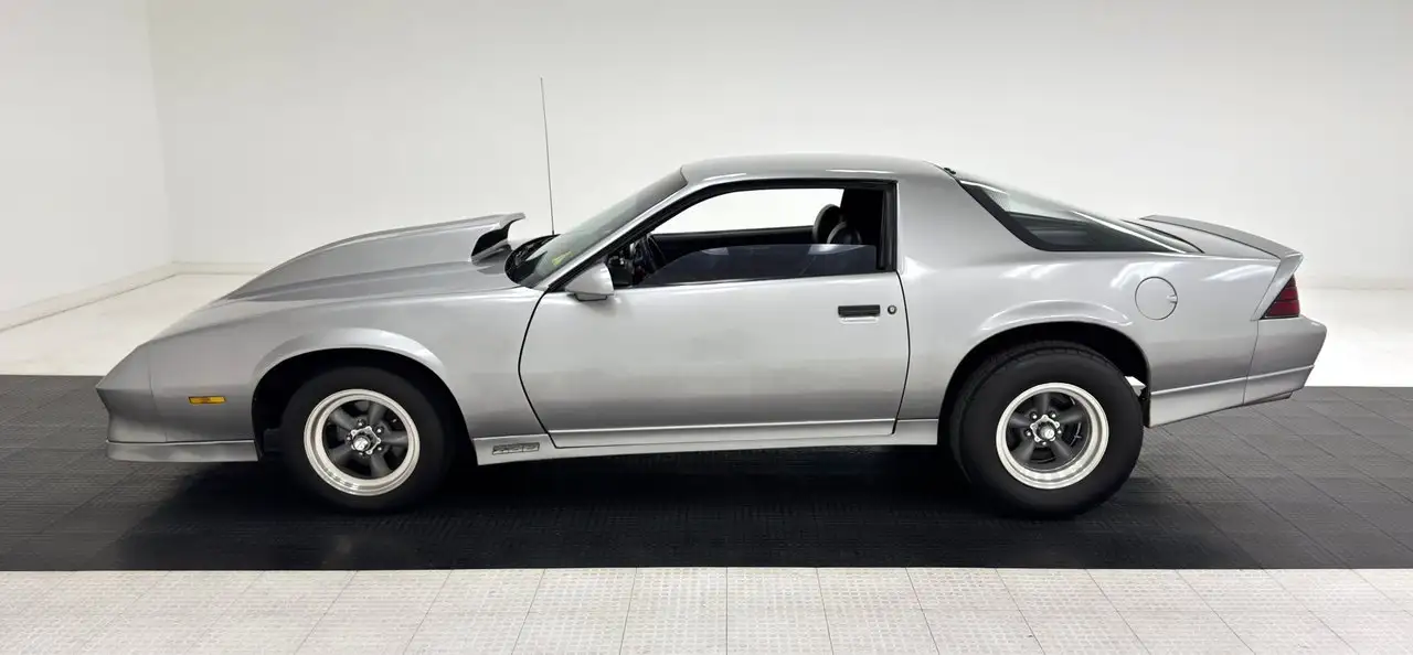 Chevrolet Camaro Z28 Coupe, foto 2