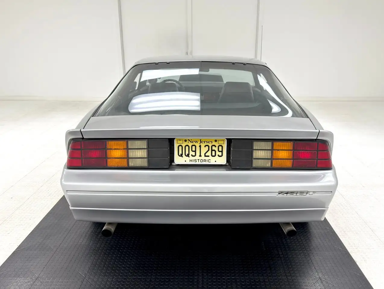 Chevrolet Camaro Z28 Coupe, foto 4