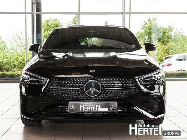 Mercedes-Benz CLA view 2