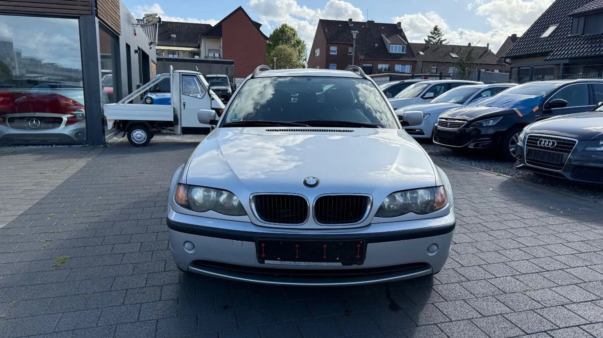 BMW 318 Baureihe 3 Touring 318d Silber - 2