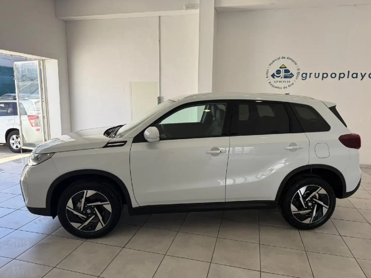 Suzuki Vitara 1.5L Strong Hybrid S3 6AGS Blanco - 2