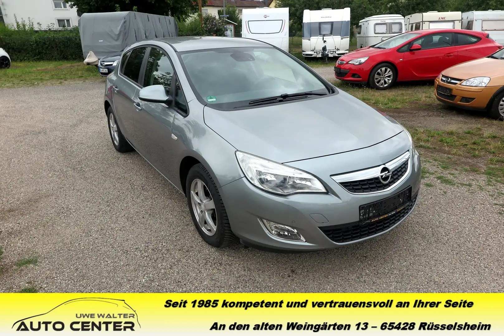 Opel Astra J 1.4 Turbo Automatik Design Edition - PDC - AHK Silber - 1