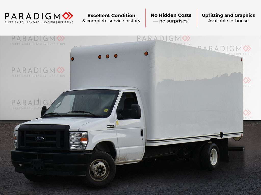 2024 Ford E-Series Chassis E-450 SD Cutaway 176 DRW RWD