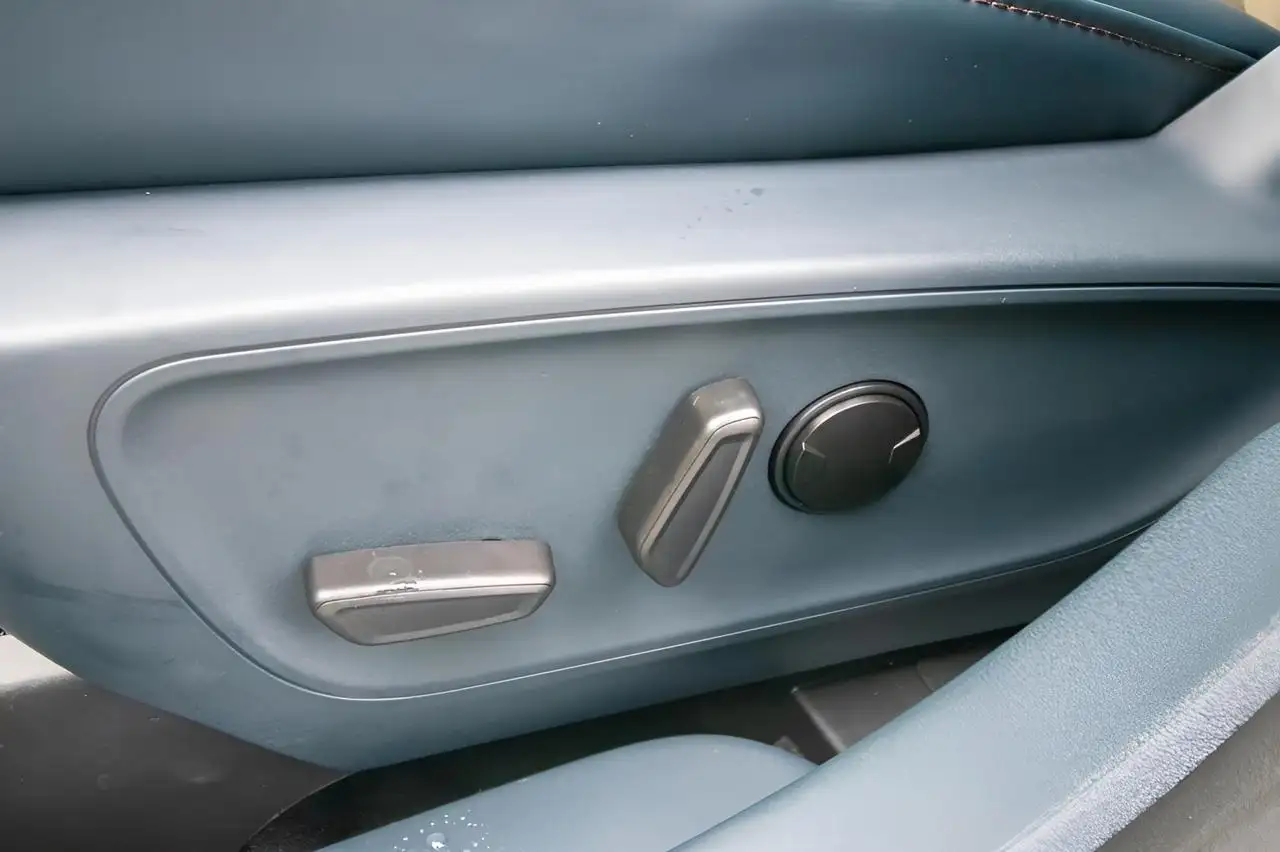 Ford Maverick снимка Ford Maverick