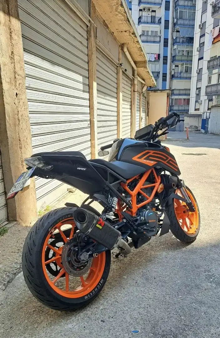 KTM 125 Duke Orange - 2