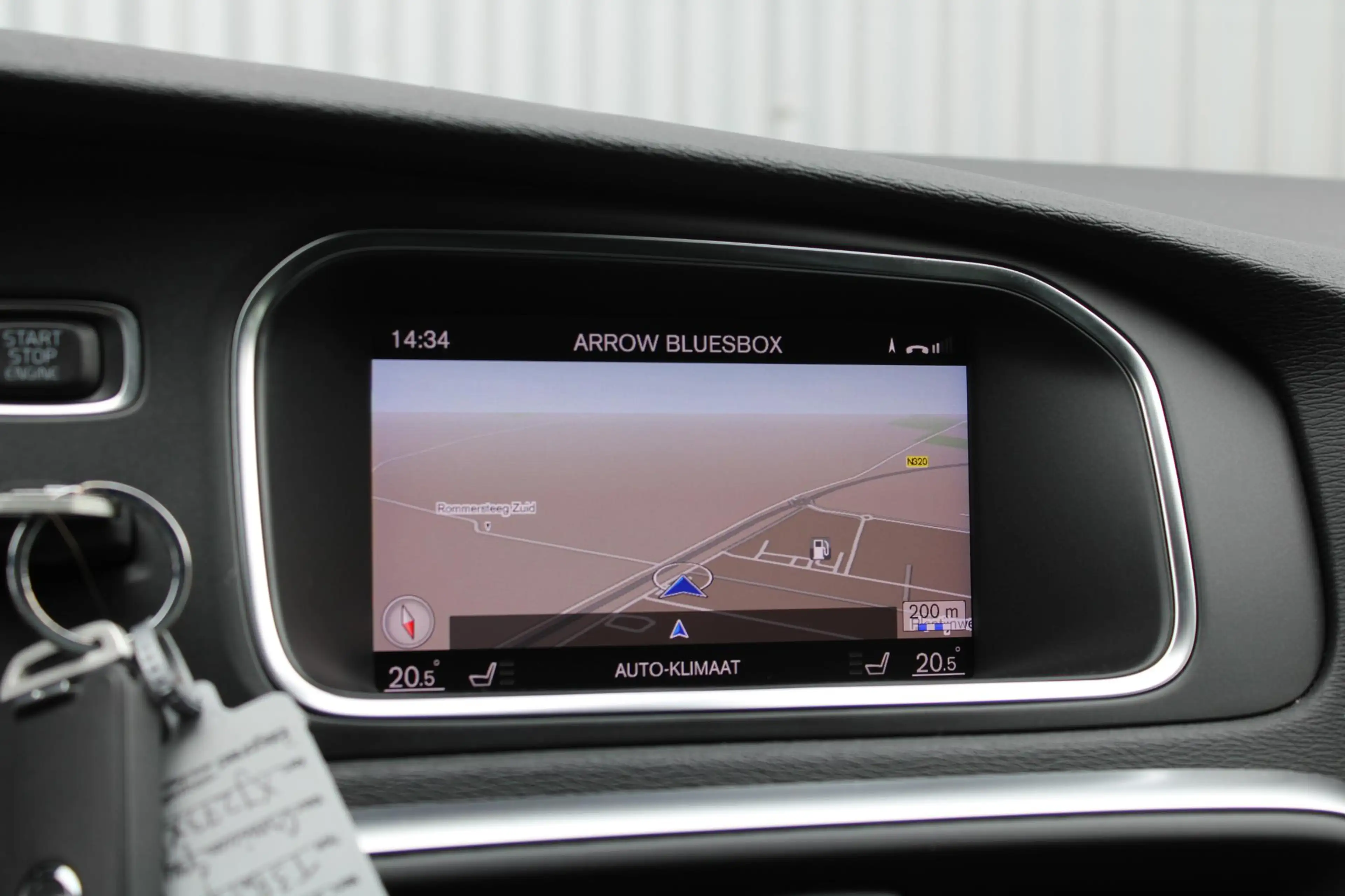 Volvo V40 1.5 T3 Polar+ Sport Panoramadak | Achteruitrijcame — photo 12