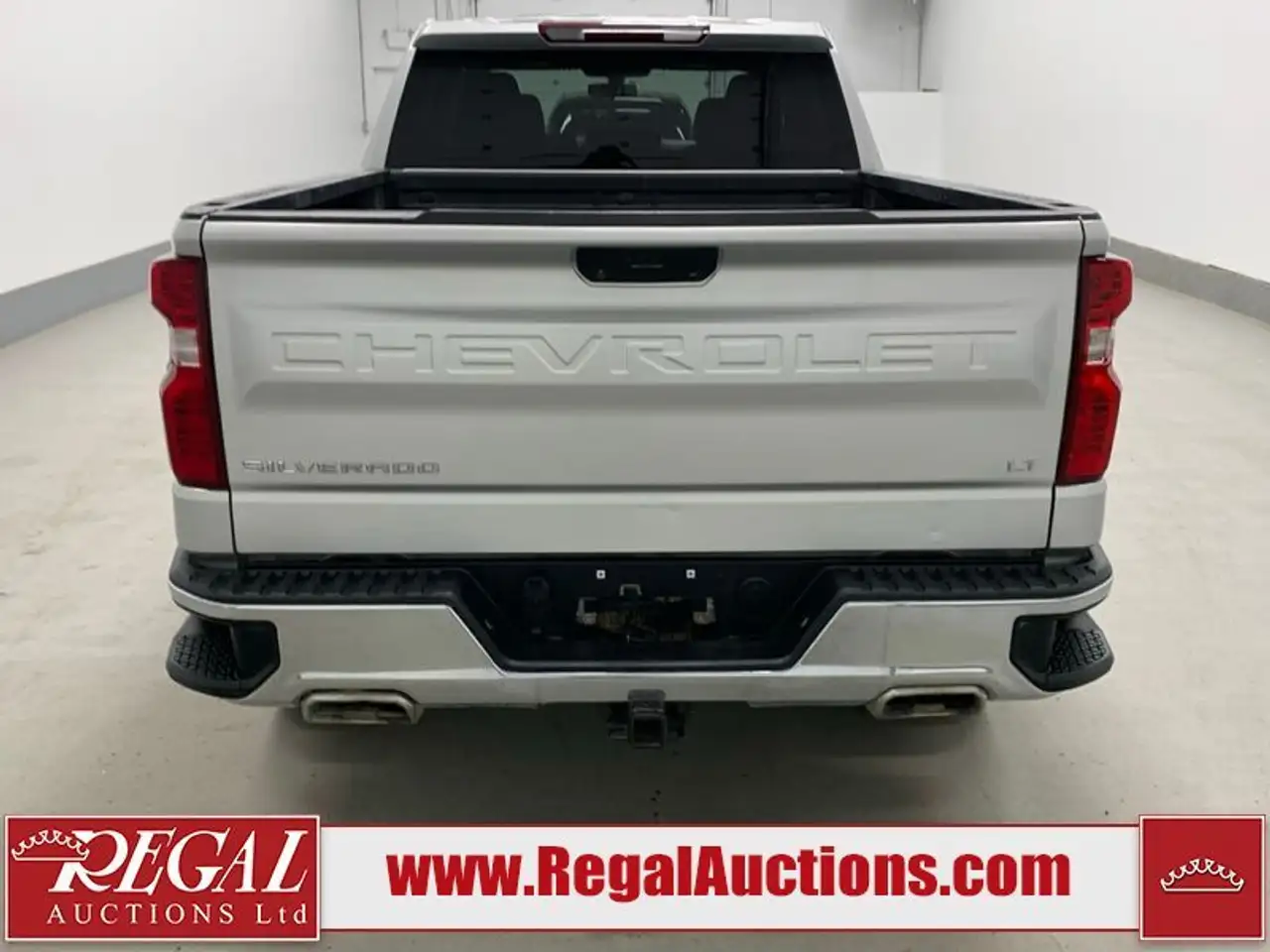 Chevrolet Silverado 1500 снимка Chevrolet Silverado 1500
