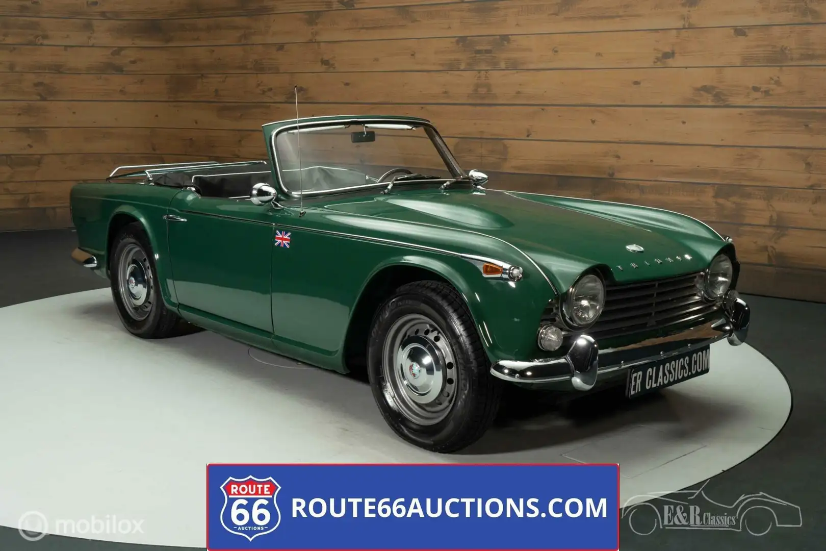 Triumph TR4 Cabriolet | Route 66 Auctions Зелёный - 1