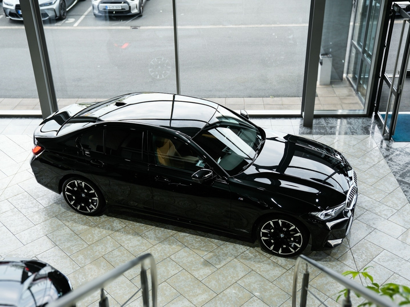 BMW 320 320i xDrive M Sport 19LM ACC Kamera Lenkradh. — photo 8