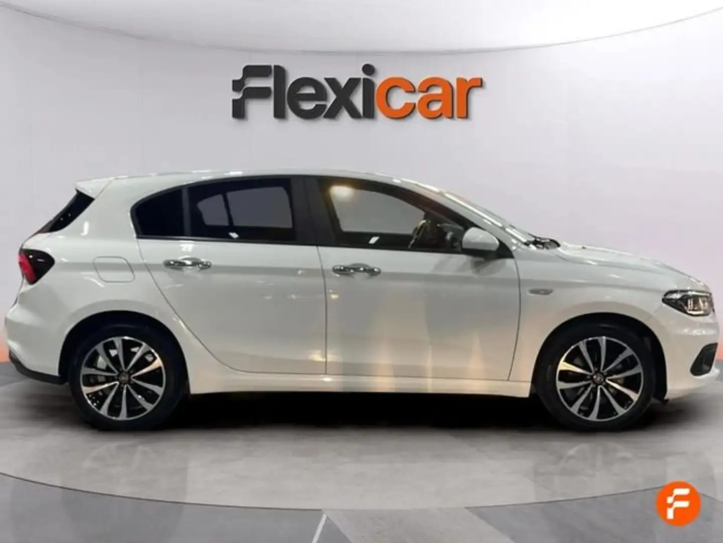 Fiat Tipo 1.4 Lounge Blanc - 2