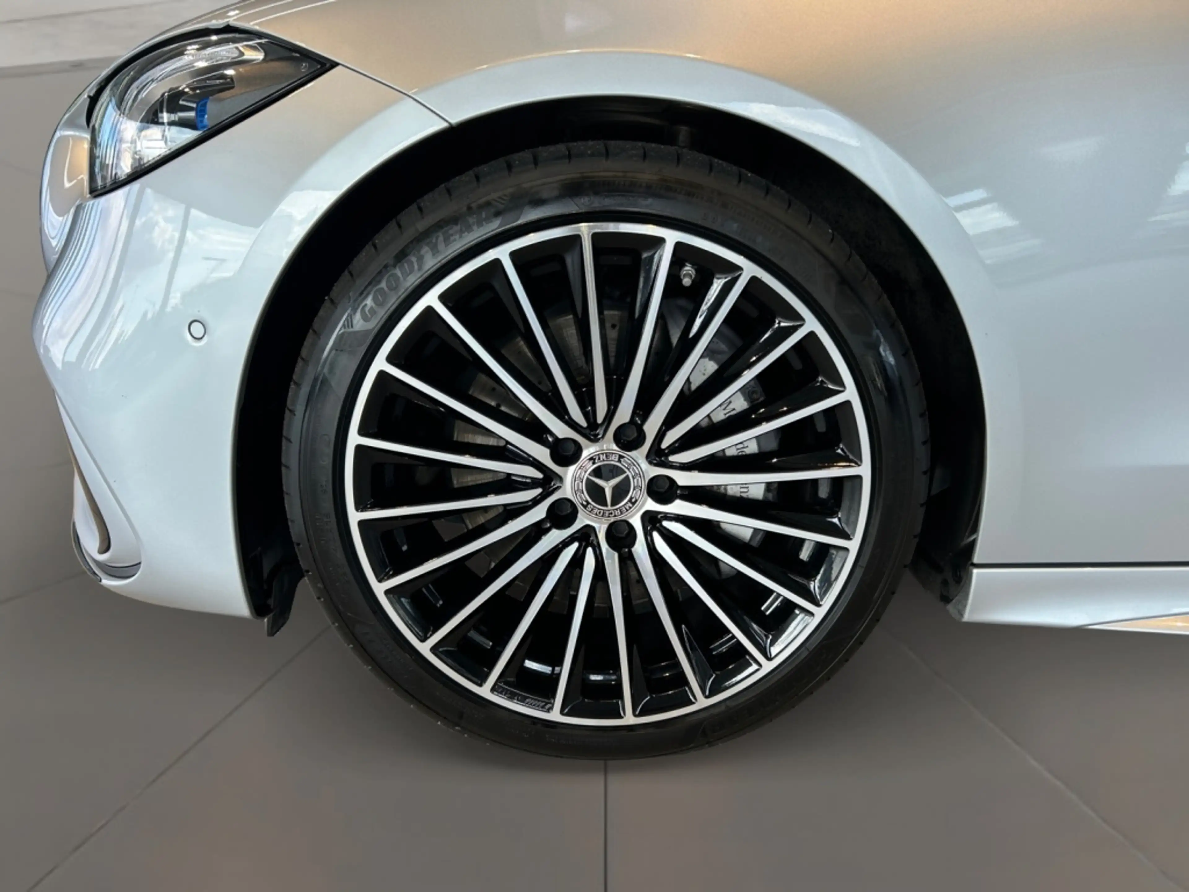 Mercedes-Benz C 220 d 4matic T AMG AMG+MBUX+Night+Fahrassist — photo 8