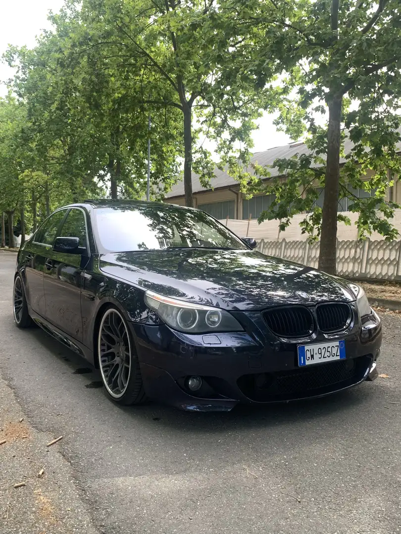 BMW 545 BMW 545iA V8 333CV Bleu - 2