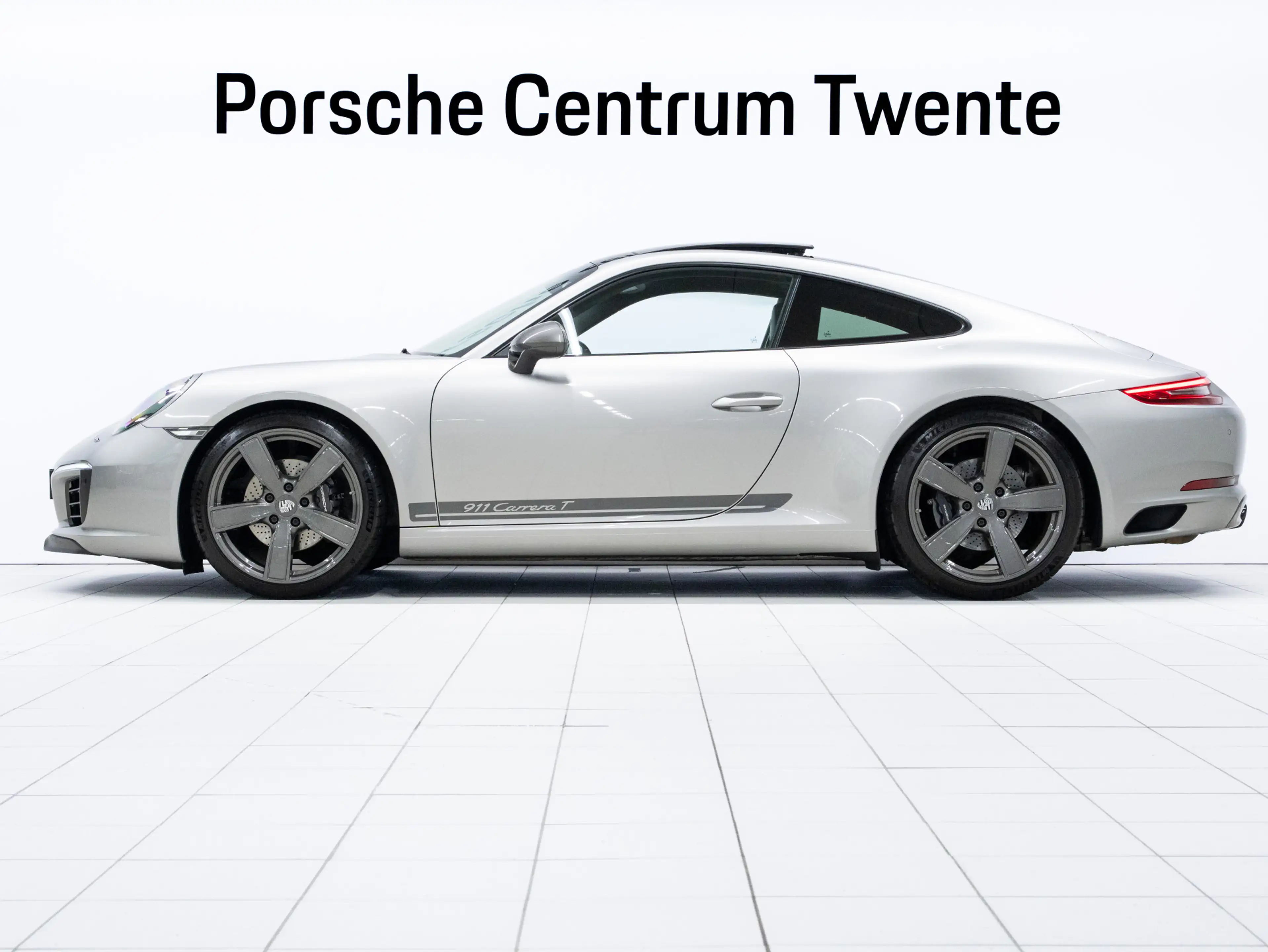 Porsche 991 Carrera T — photo 5