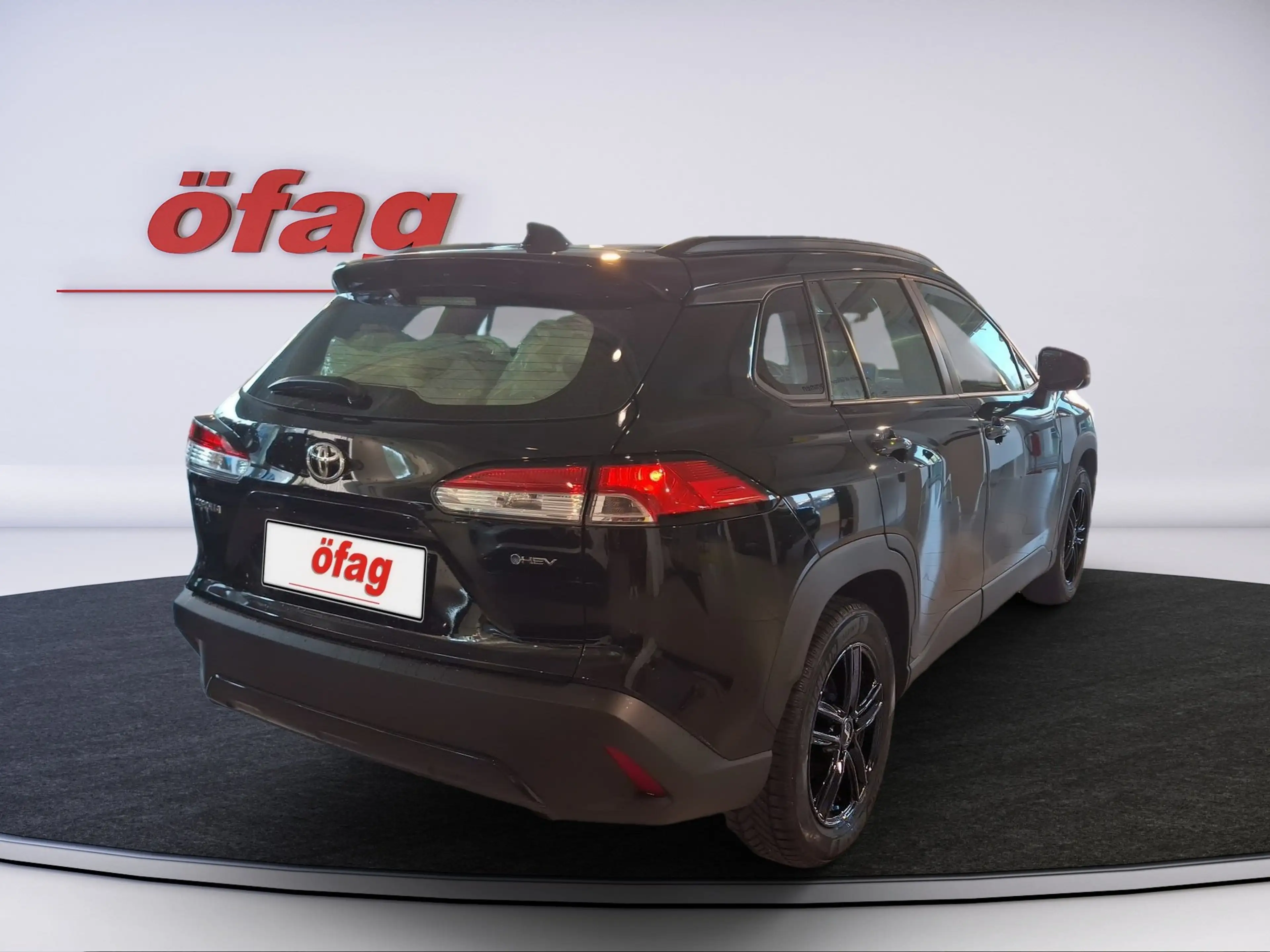 Toyota Corolla Cross 1.8 FWD Active ACC+LED+Navi+SHZ+LM — photo 5