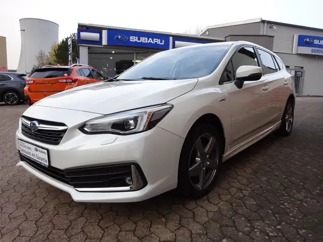 Subaru Impreza 2.0ie Platinum*2.Hd.*