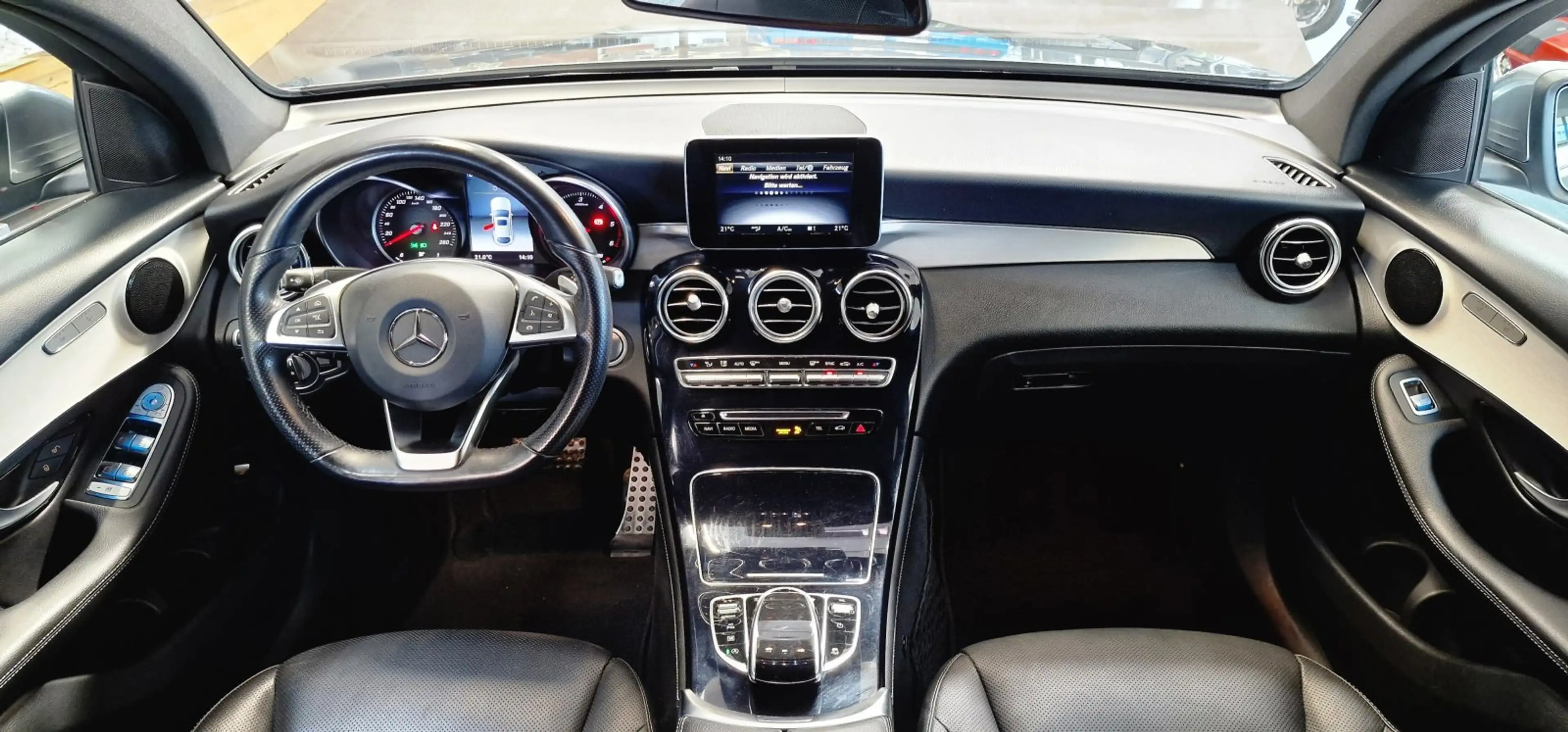Mercedes-Benz GLC 220 d Coupe 4-Matic AMG-Paket Aut. *Kamera*Navi*Sitzbe — photo 11