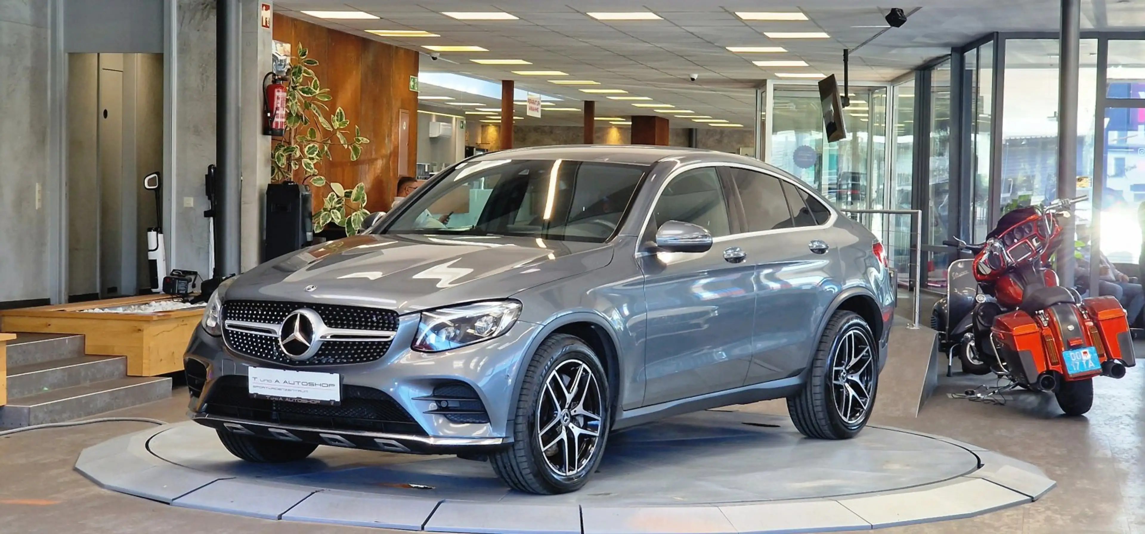 Mercedes-Benz GLC 220 d Coupe 4-Matic AMG-Paket Aut. *Kamera*Navi*Sitzbe