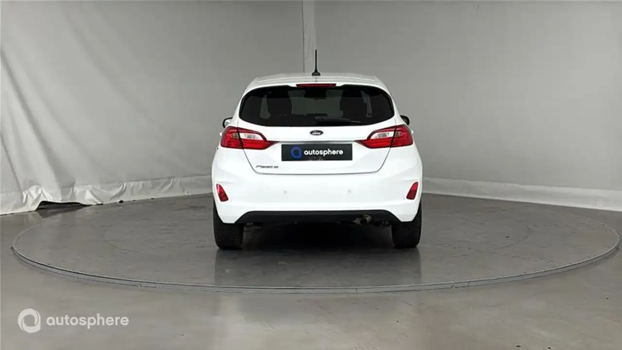 Ford Fiesta 5 portes — photo 6
