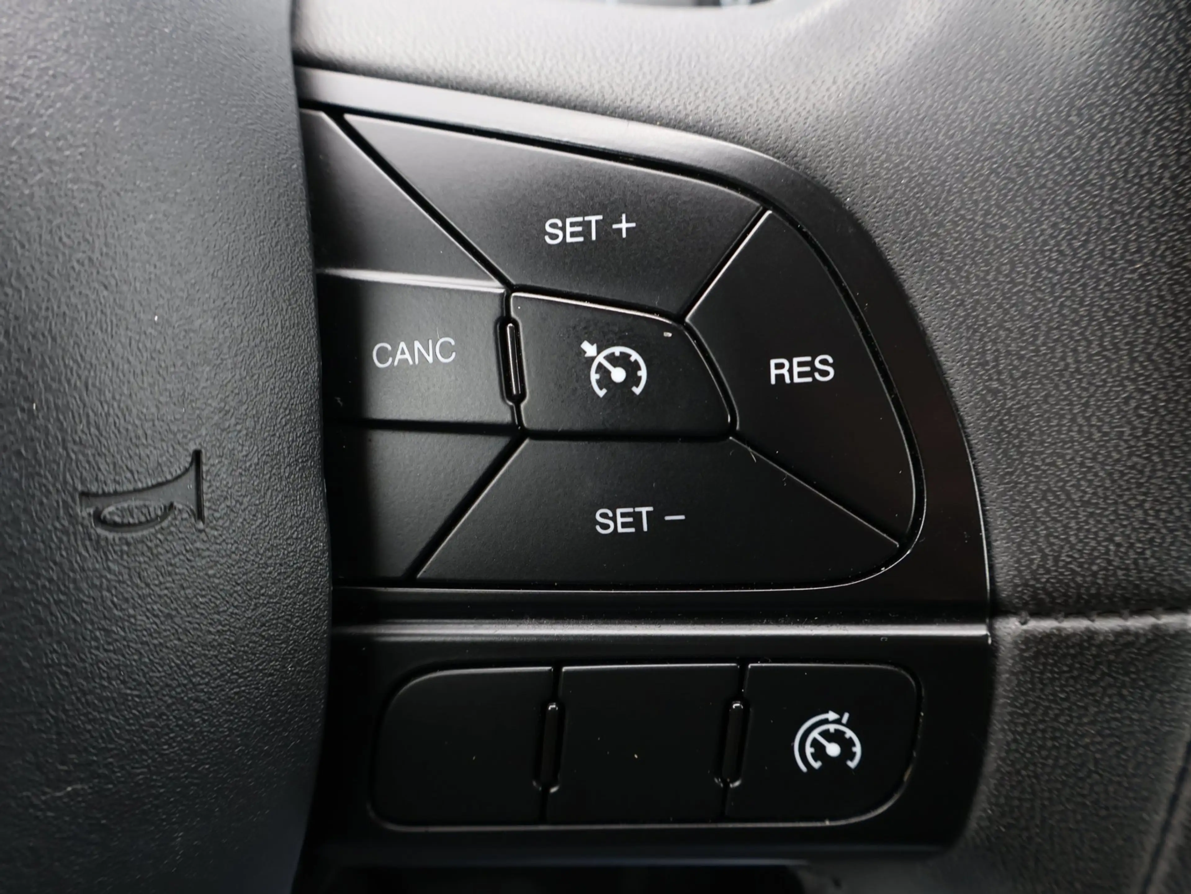 Fiat 500X 1.4 Turbo MultiAir PopStar|Cam|Cruise|Nav|Keyless| — photo 9