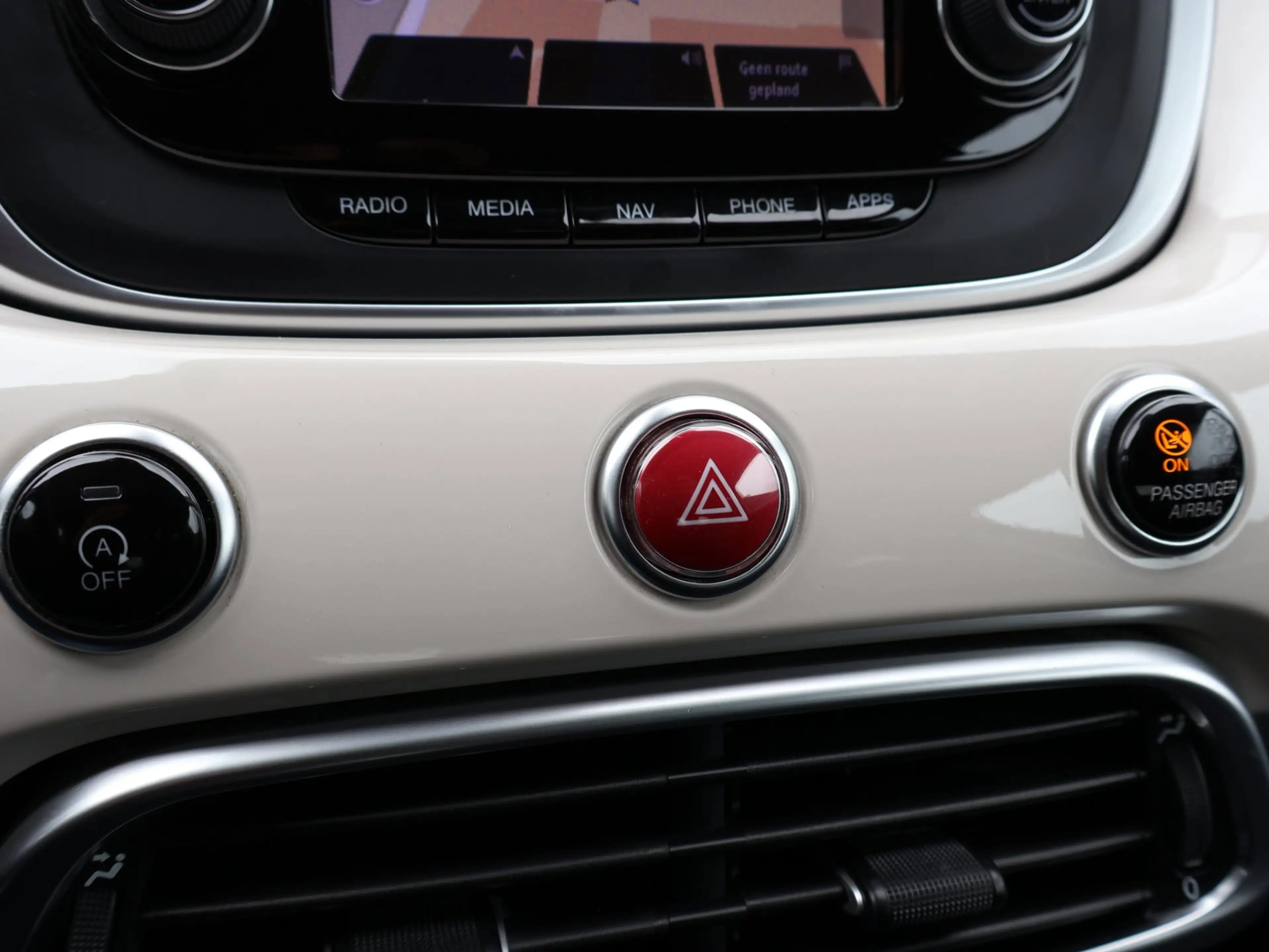 Fiat 500X 1.4 Turbo MultiAir PopStar|Cam|Cruise|Nav|Keyless| — photo 15