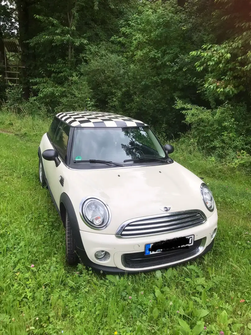 MINI One - 1