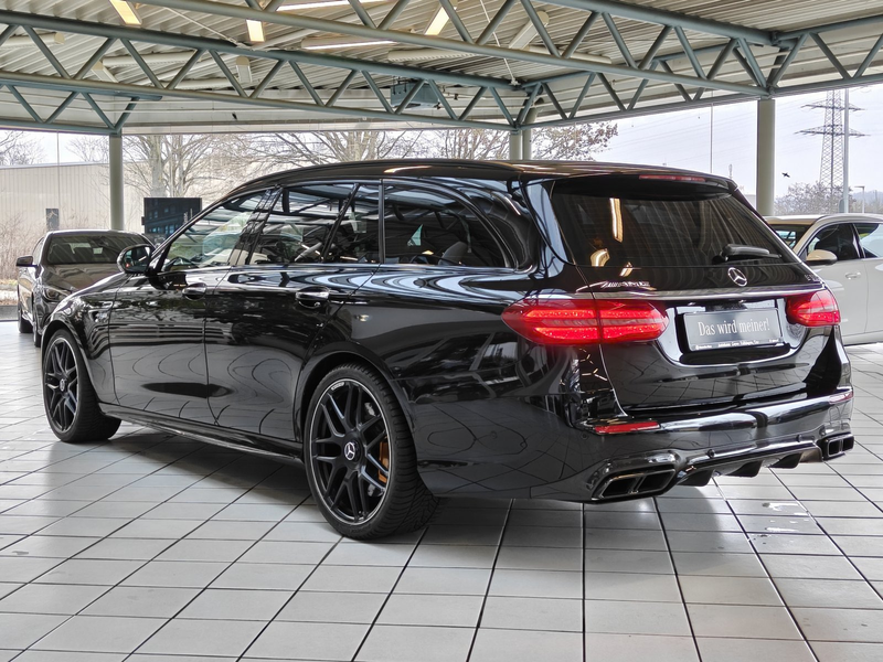 Mercedes-Benz E 63 AMG E 63S AMG 4M+ PERF-AGA+DRIVERS+KERAMIK+STANDHEIZ — photo 5