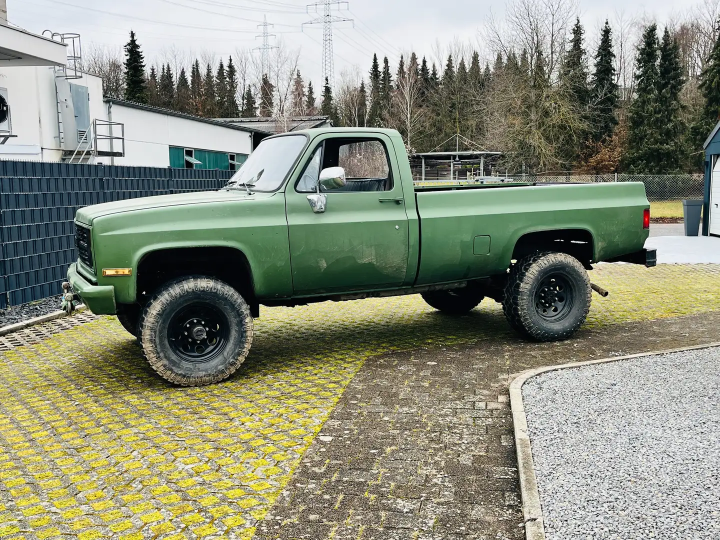 Chevrolet K30 Allrad*Automatik*Ex-Army*Tüv 03/27* Grün - 2