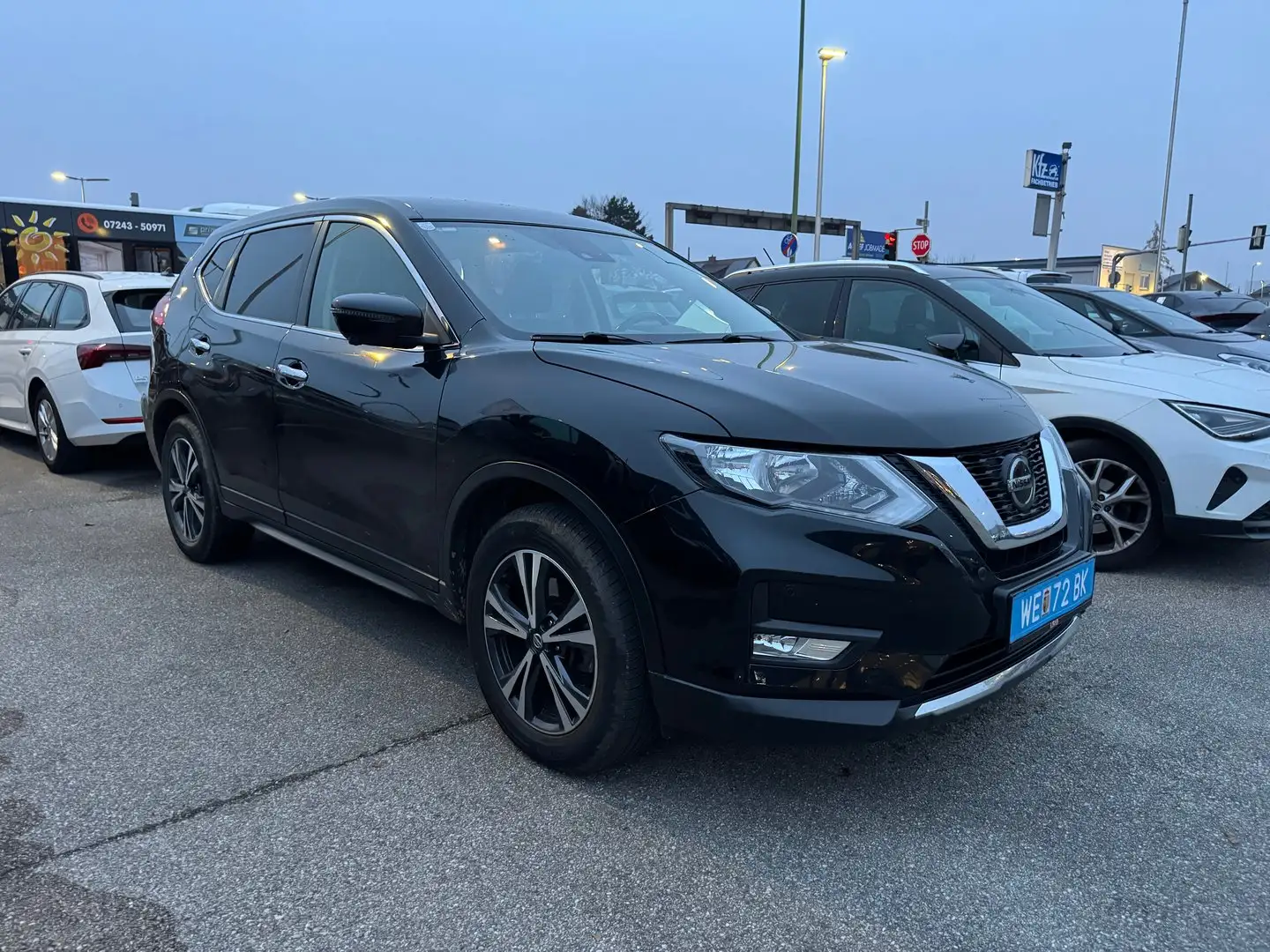 Nissan X-Trail 1,7dCi Acenta Xtronic Aut. Noir - 2
