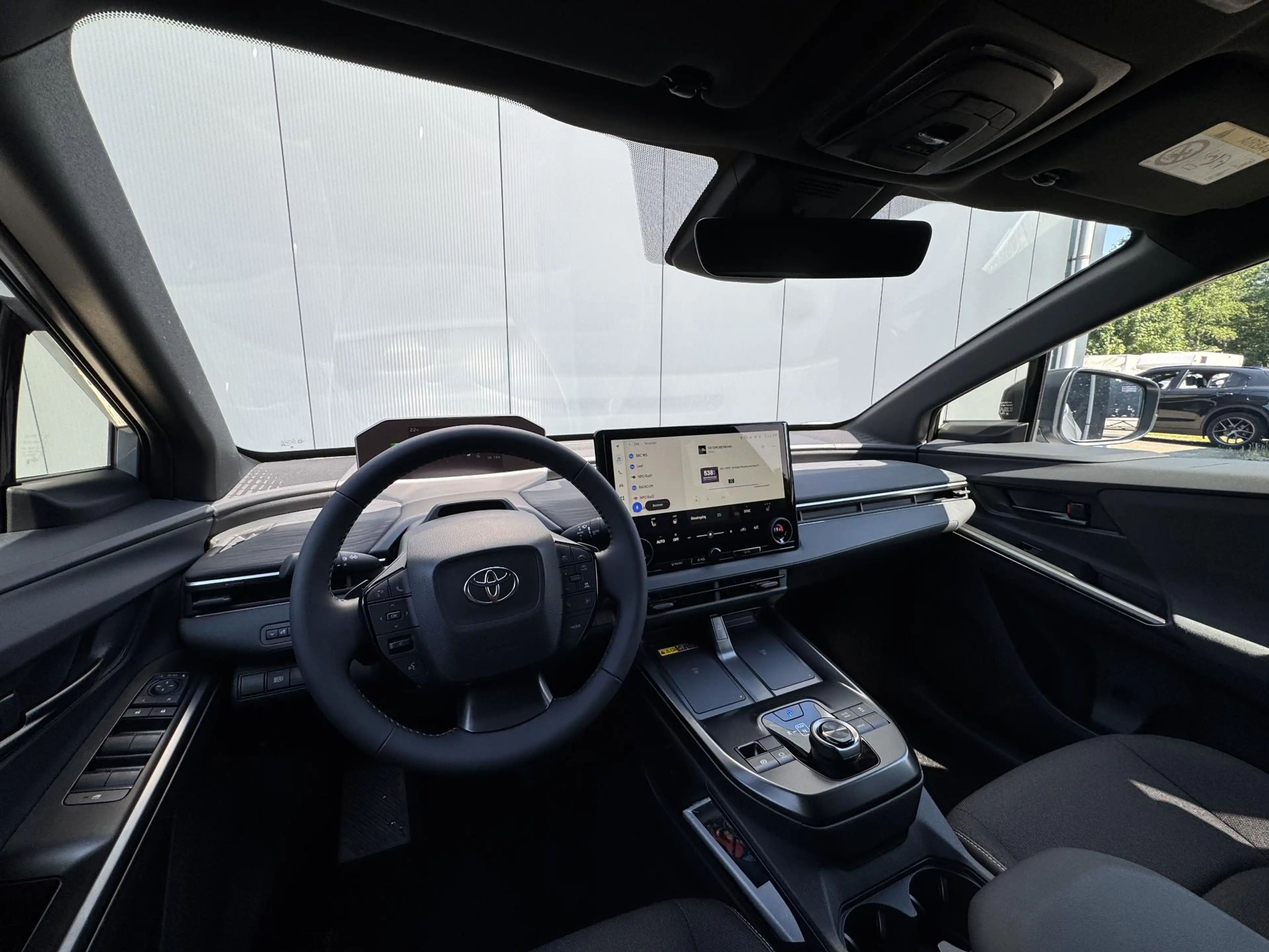 Toyota C-HR+ First Edition 77 kWh | Nieuw op voorraad | — photo 14