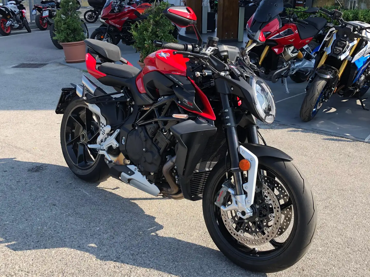 MV Agusta Brutale 1000 RS - 2