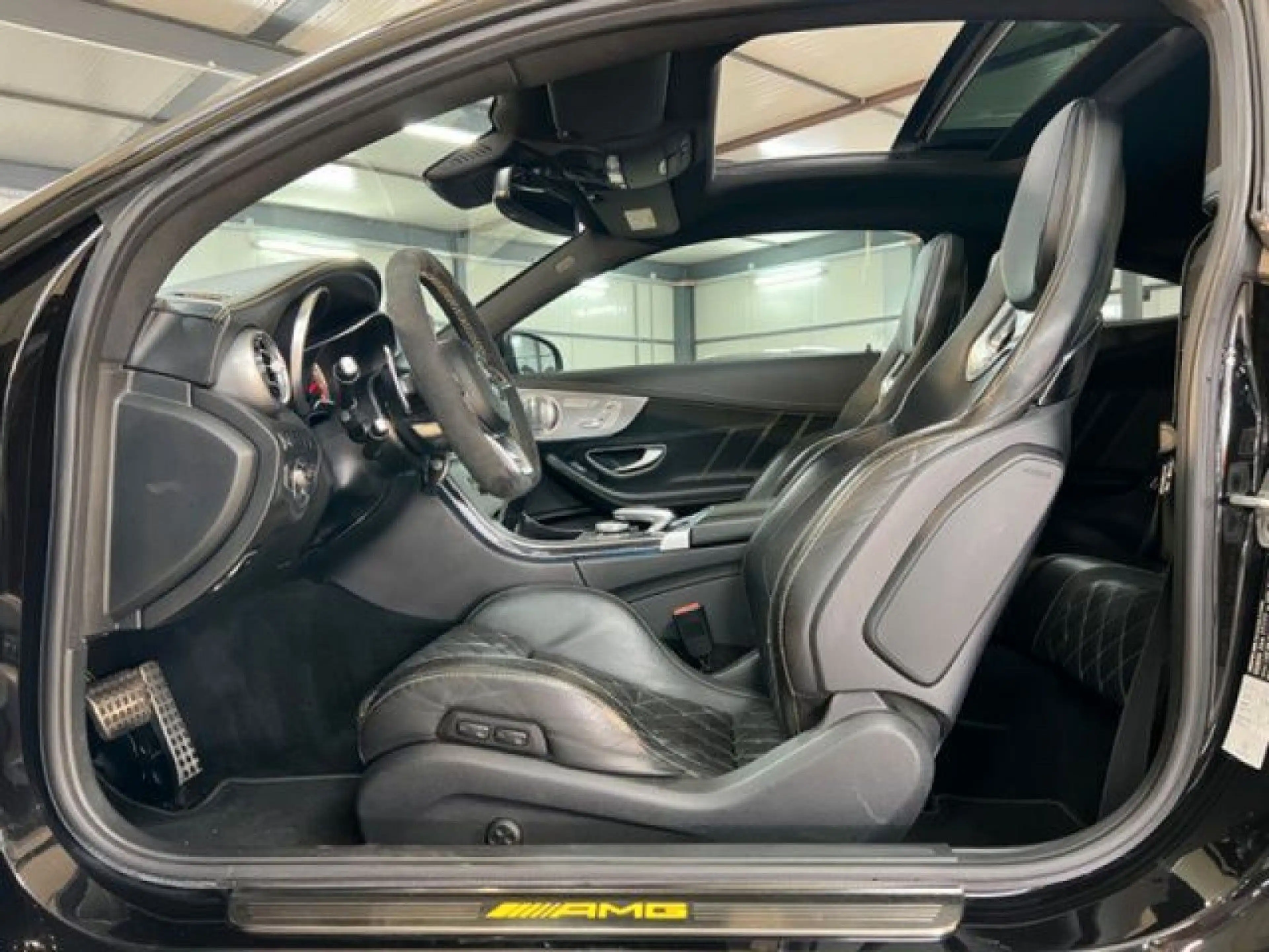 Mercedes-Benz C 63 AMG C 63S Coupe AMG EDITION 1*NGHT*KLPPE*SCHALE*DRVR — photo 5