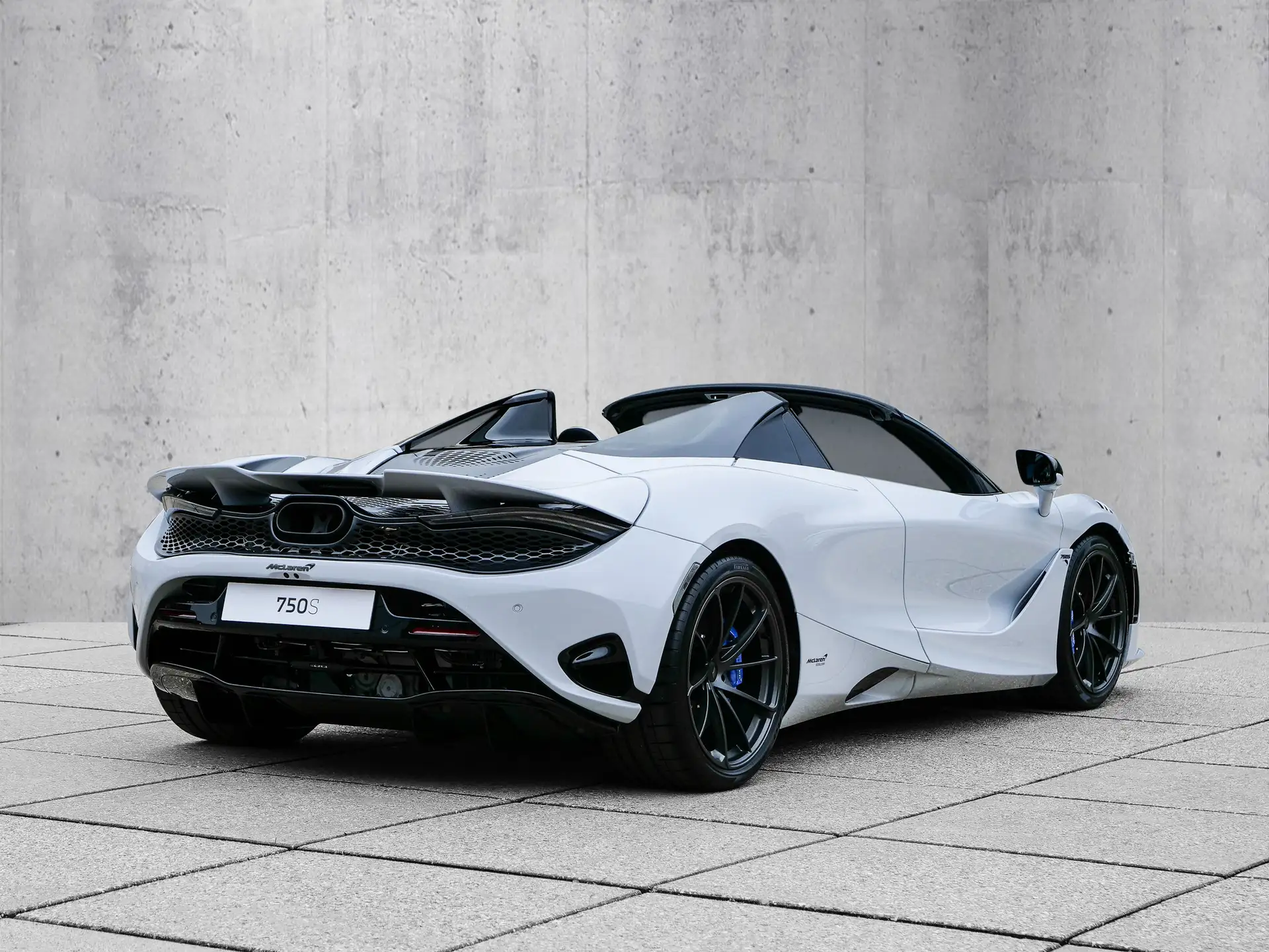 맥라렌 750S 750 2025 화이트 사진 3